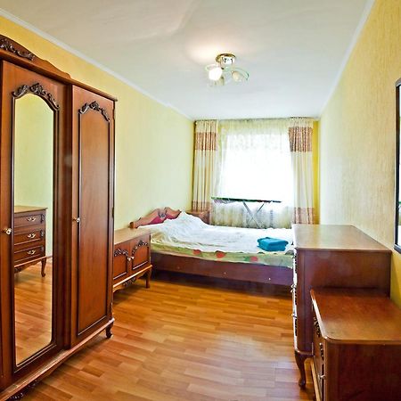 Lessor Centre Apartments Almati Szoba fotó
