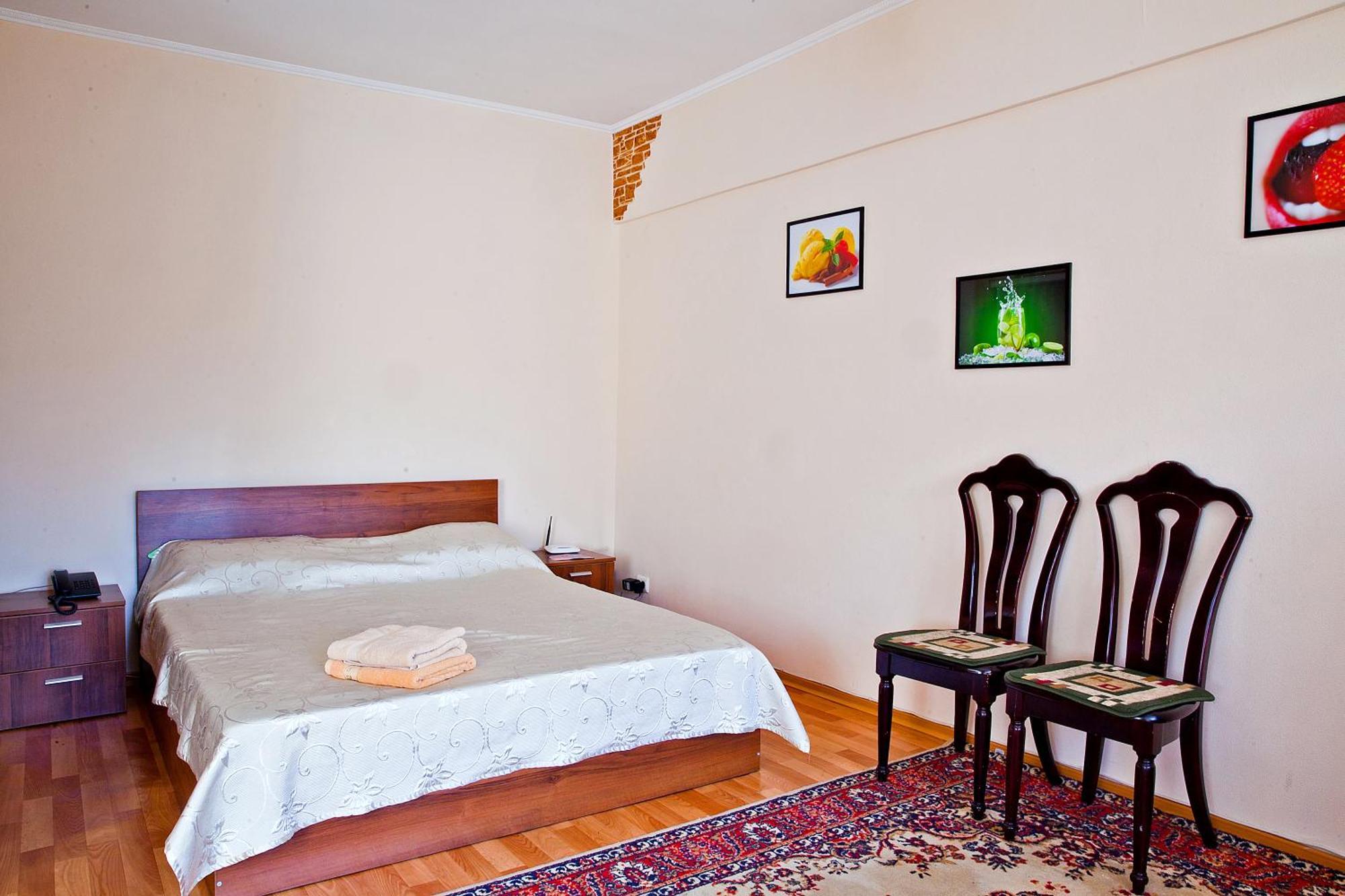 Lessor Centre Apartments Almati Szoba fotó