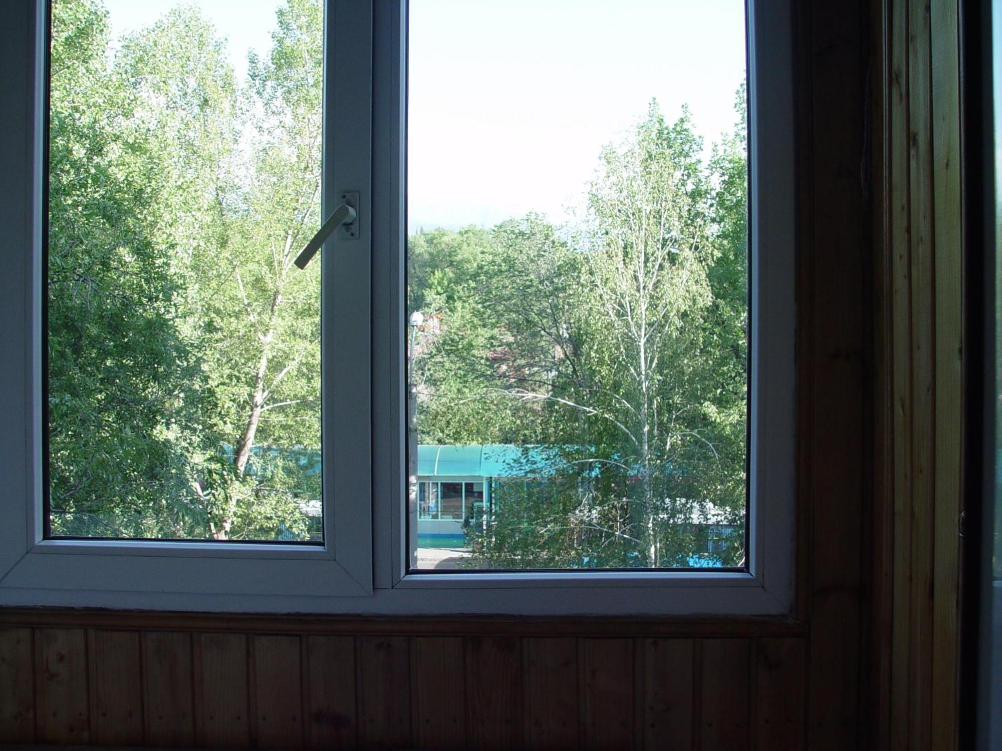 Lessor Centre Apartments Almati Szoba fotó