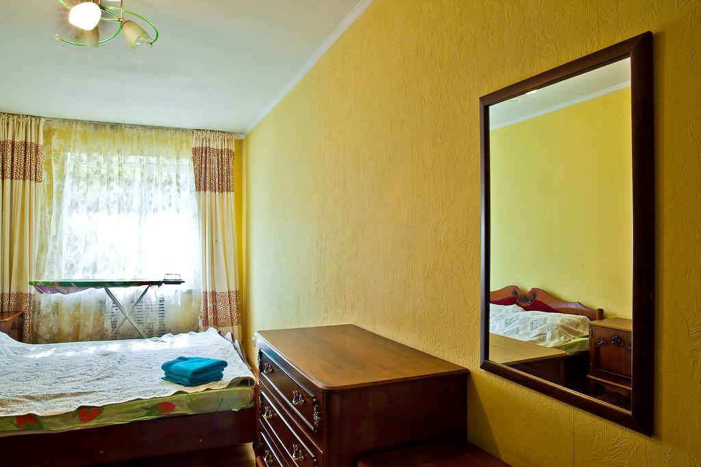 Lessor Centre Apartments Almati Szoba fotó